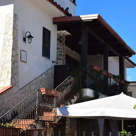 Bed &Breakfast Pinetamare-2